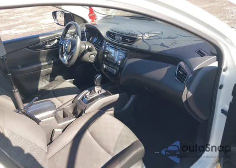 2017 Nissan Rogue Sport Sv from USA, damaged, VIN JN1BJ1CRXHW113942